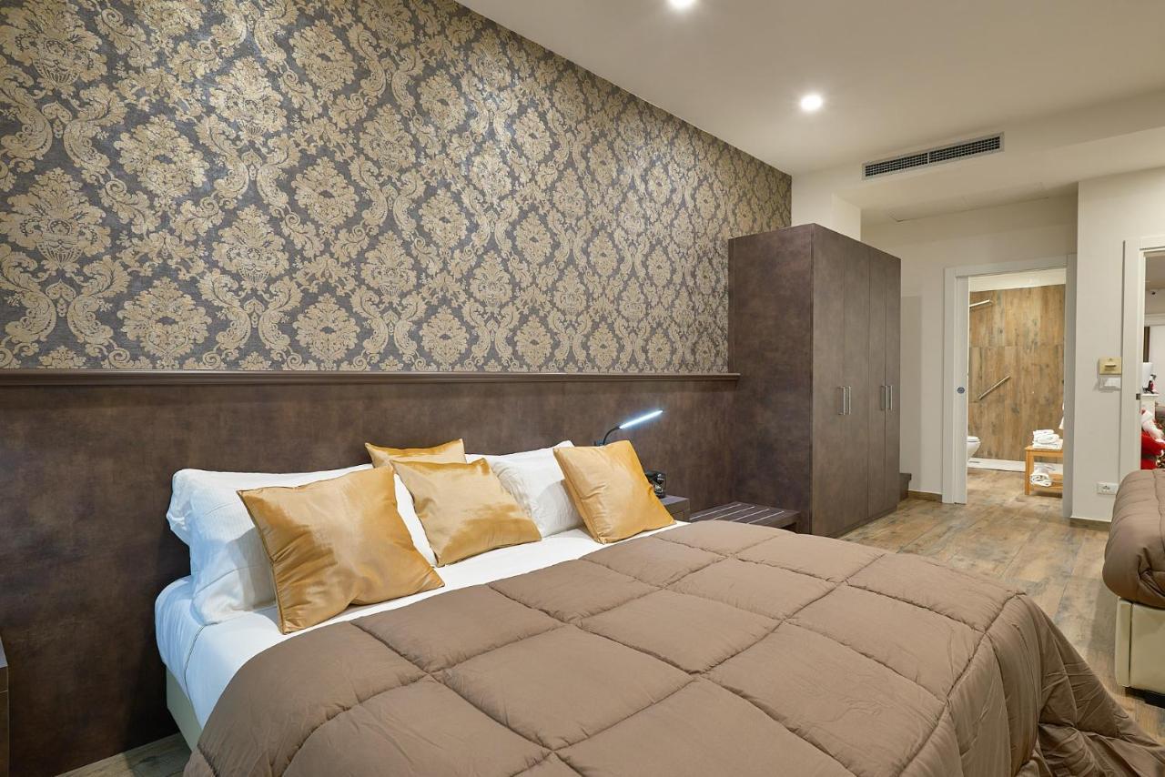 Ricaroka Hotel Альбенга Экстерьер фото