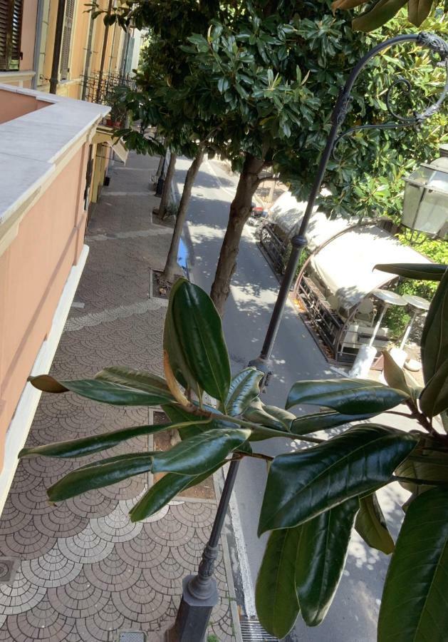Ricaroka Hotel Альбенга Экстерьер фото
