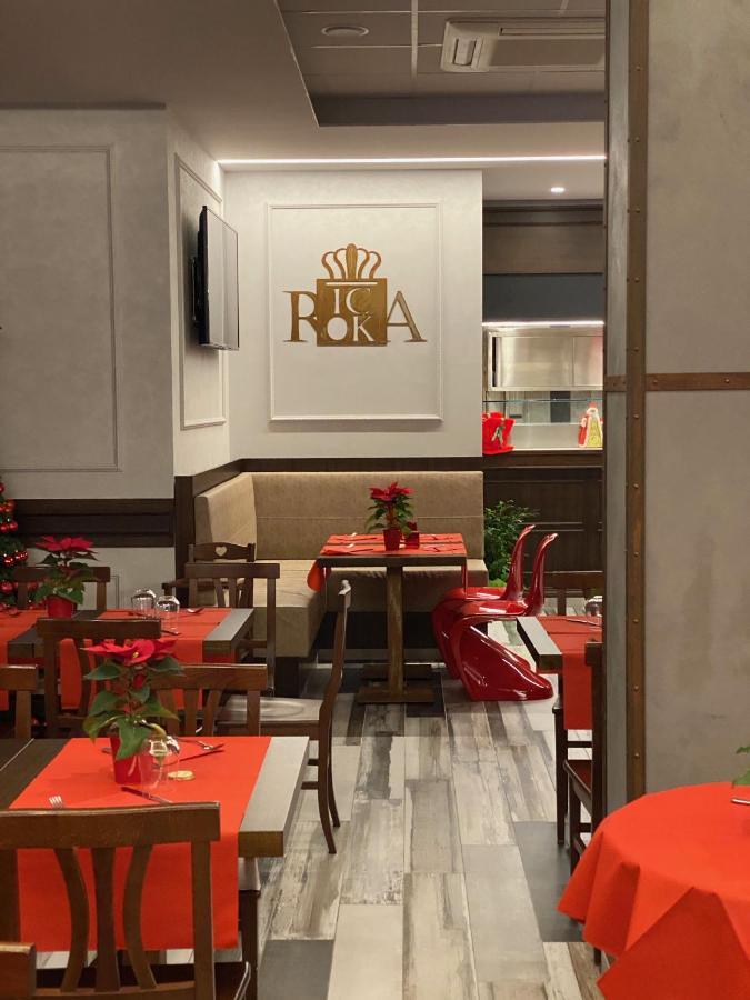 Ricaroka Hotel Альбенга Экстерьер фото