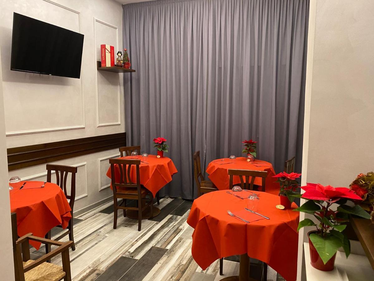 Ricaroka Hotel Альбенга Экстерьер фото